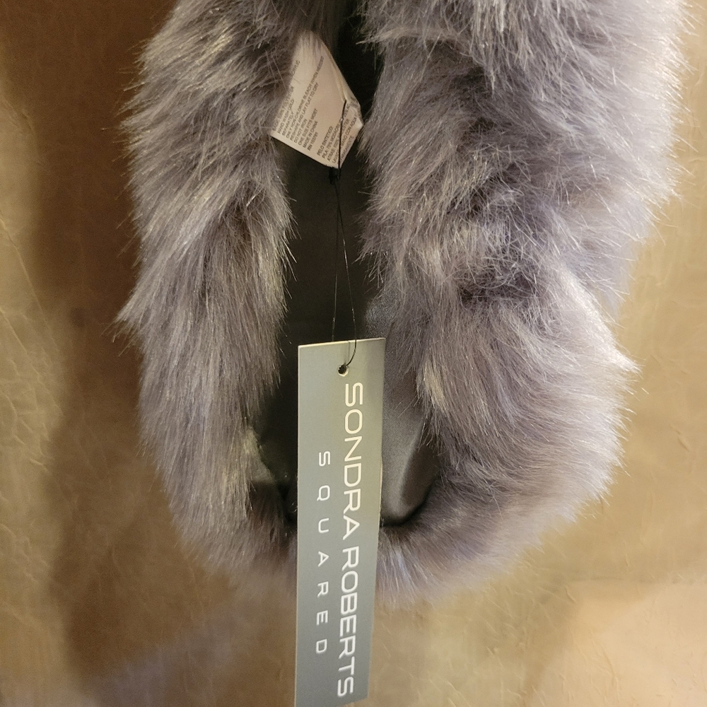 Fuax Fur - Picture 3 of 4